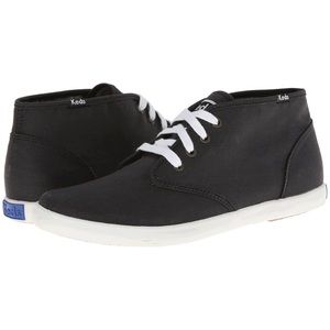 NWOT Keds Low Chukka Sneaker